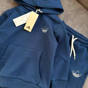 Survet Adidas capuche
