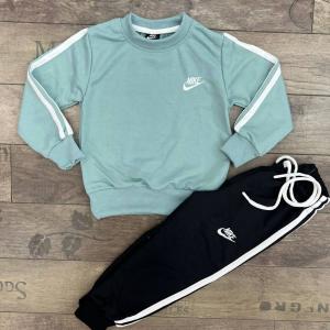 Survet Nike